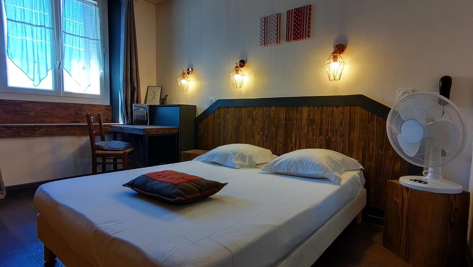 Hotel Le Colibri Aix-les-Bains Luaran gambar